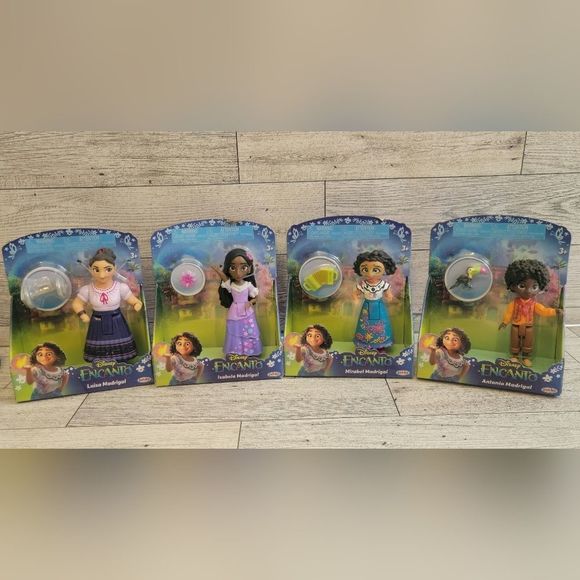 🐇Disney ENCANTO Figures Mirabel Isabela Antonio & Louisa NWT - Picture 1 of 5